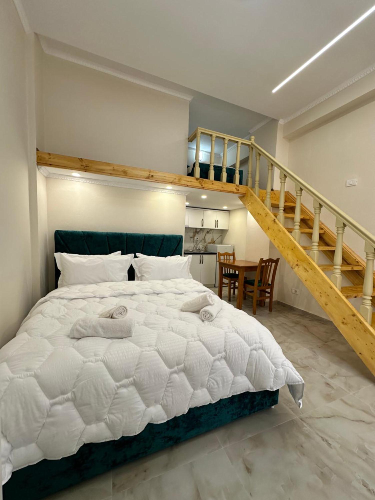 Troy Aparthotel Durres Exterior photo