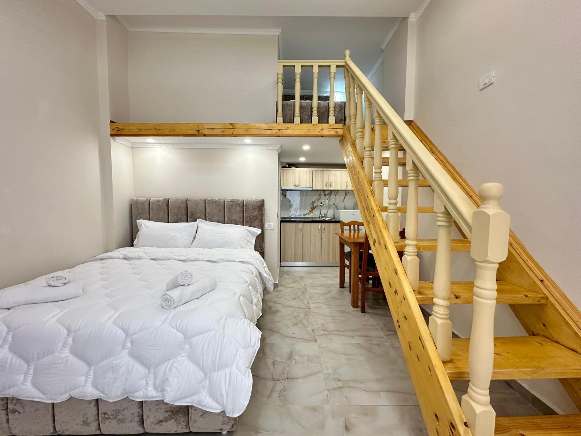 Troy Aparthotel Durres Exterior photo