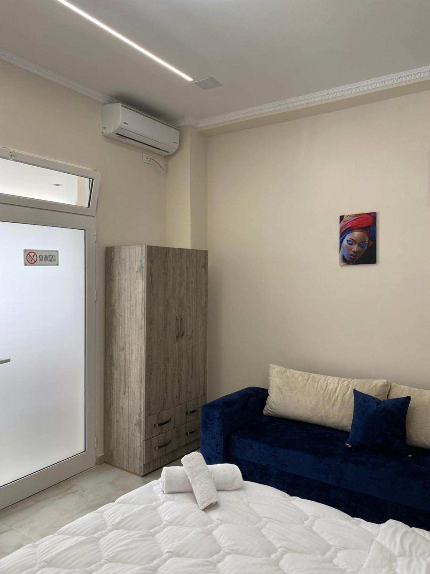 Troy Aparthotel Durres Exterior photo
