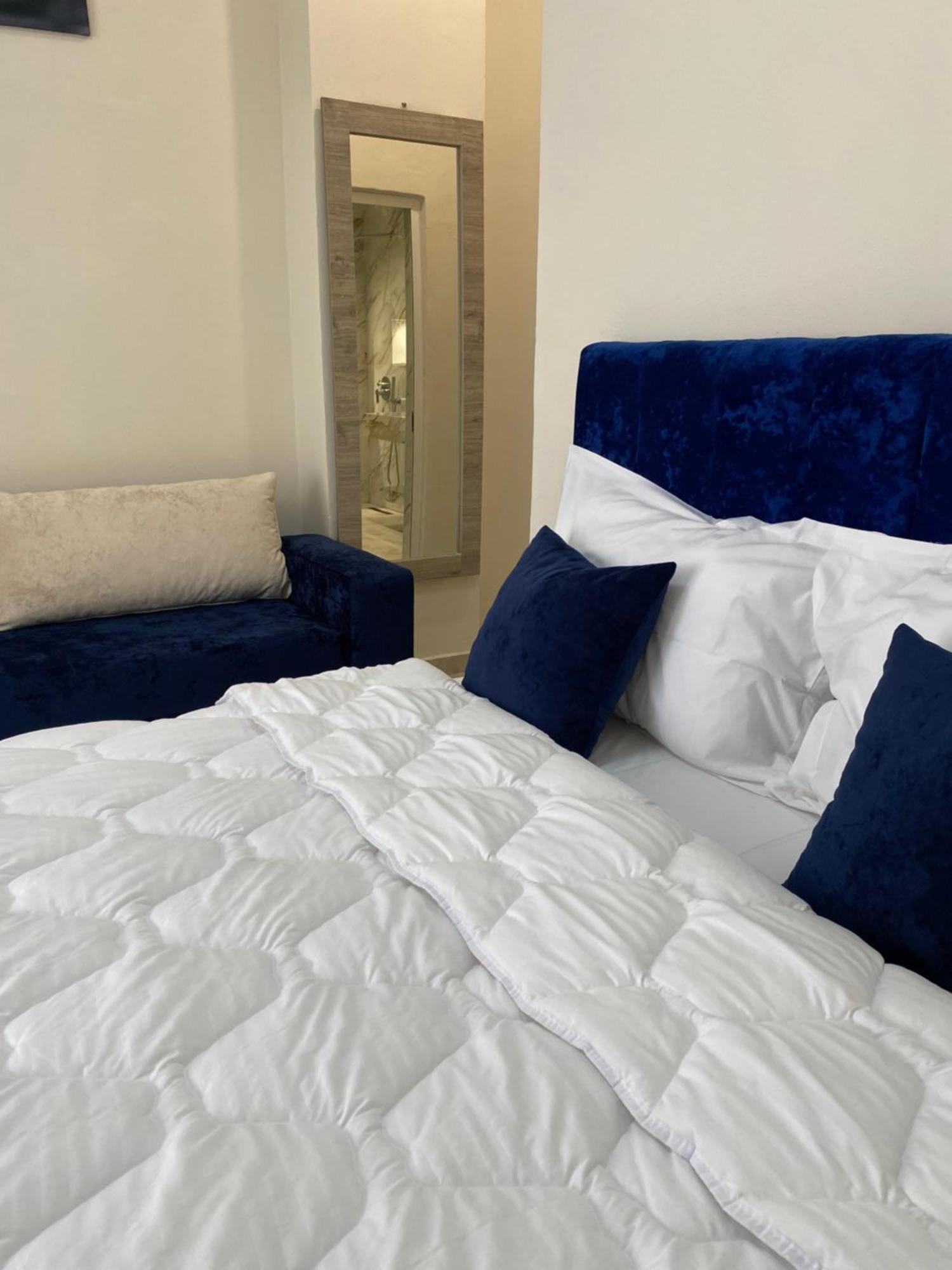 Troy Aparthotel Durres Exterior photo